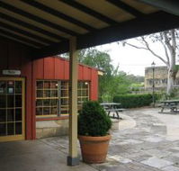 Surveyor General Inn - Mackay Tourism