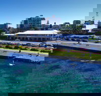 Lakes and Ocean Hotel - Mackay Tourism