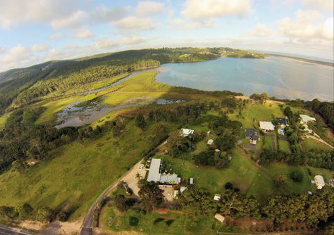 Top Of The Lake Holiday Units - Mackay Tourism 3