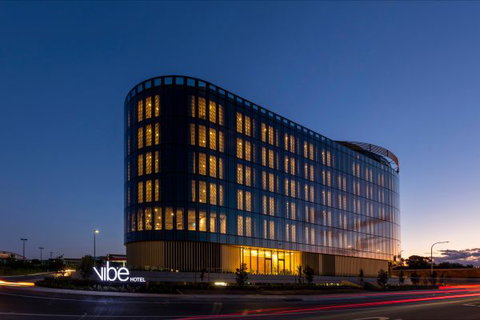 Vibe Hotel Canberra - Mackay Tourism 6