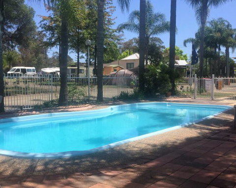 Wine Country Tourist Park - Mackay Tourism 1