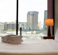 ACD Apartments - Accommodation Corporate Docklands - Mackay Tourism