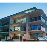 Unwind at 29 Breeze Penthouse - Mackay Tourism