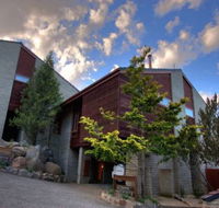 Edelweiss Hutte - Mackay Tourism