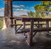 Little Paddock Homestead - Mackay Tourism