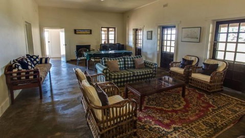 Little Paddock Homestead - Mackay Tourism 2
