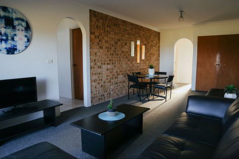 Reef Resort Apartments - Mackay Tourism 1