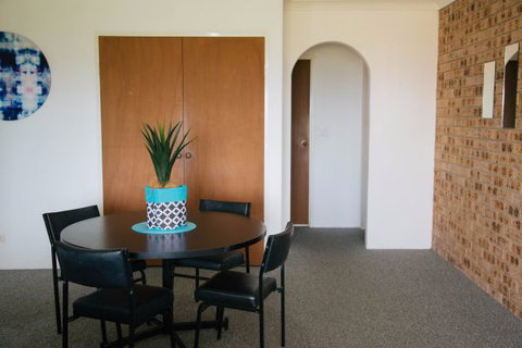 Reef Resort Apartments - Mackay Tourism 5