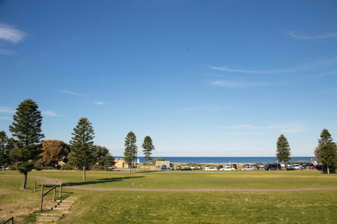 Reef Resort Apartments - Mackay Tourism 9