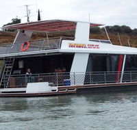 Takeme2 Houseboat - Mackay Tourism