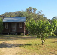 Peach Tree Cabin - Mackay Tourism