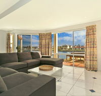 SALT Waterfront Apartment - Mackay Tourism