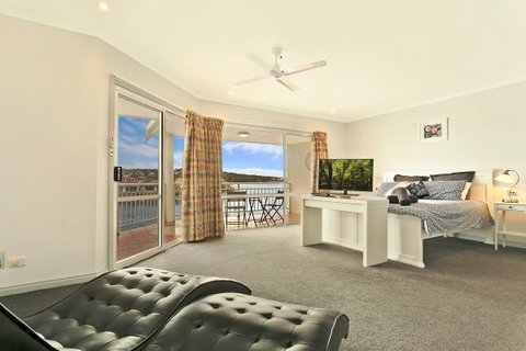 SALT Waterfront Apartment - Mackay Tourism 4