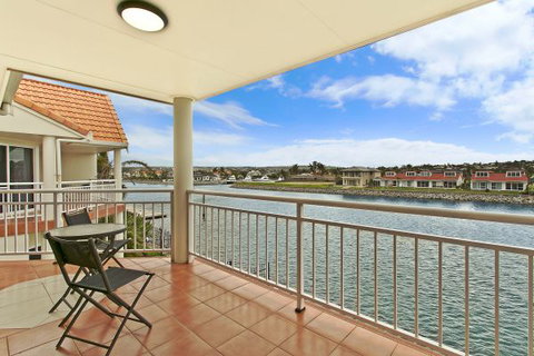 SALT Waterfront Apartment - Mackay Tourism 5