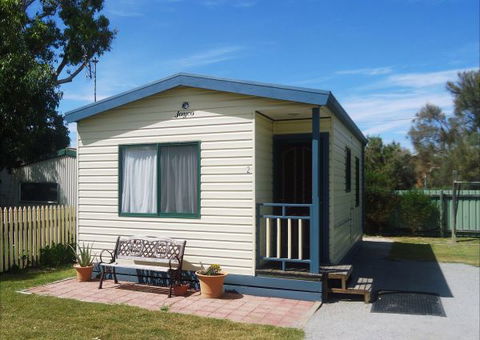 Elliston Waterloo Bay Tourist Park - Mackay Tourism 8