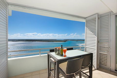 The Grand Apartments - Mackay Tourism 2