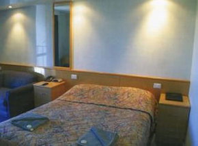 Commodore Motor Inn Mildura - Mackay Tourism 1