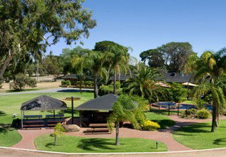 Sportsmans Inn Motel - Mackay Tourism 3
