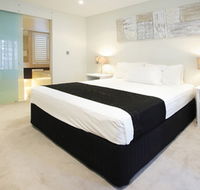 Manly Surfside Holiday Apartments - Mackay Tourism