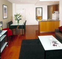Adina Apartment Hotel St Kilda - Mackay Tourism