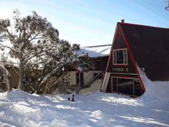 Double B Ski Lodge - Mackay Tourism
