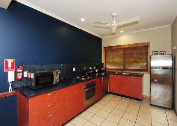 Portside Executive Apartments - Mackay Tourism 3