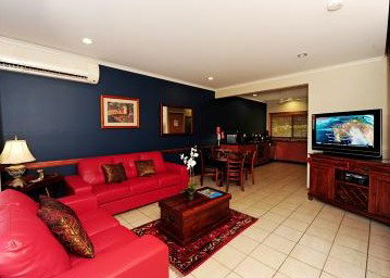 Portside Executive Apartments - Mackay Tourism 4