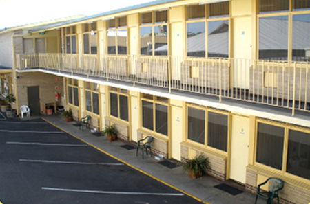 Grand Central Motel - Mackay Tourism 1