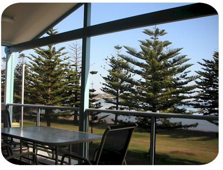 Port Lincoln Foreshore Apartments - Mackay Tourism 2
