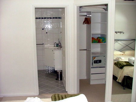 Tasman Beachside Apartments - Mackay Tourism 1