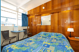 Riverfront Motel & Villas - Mackay Tourism 0
