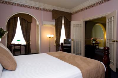 Hadley's Orient Hotel - Mackay Tourism 3