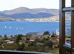 Hugo's B & B - Mackay Tourism 0