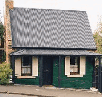 Barrack Street Colonial Cottage - Mackay Tourism