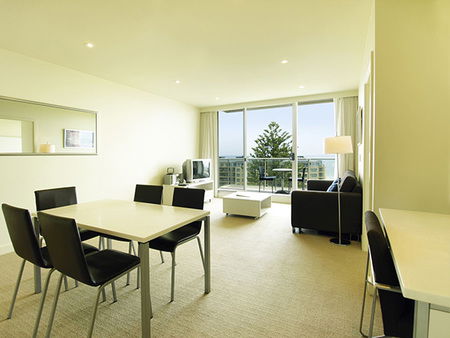 Oaks Liberty Towers - Mackay Tourism 4