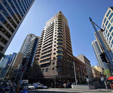 Seasons Harbour Plaza, Darling Harbour - Mackay Tourism 0