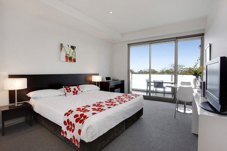 Caroline Serviced Apartments Brighton - Mackay Tourism 2