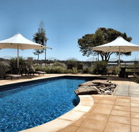 Majestic Oasis Apartments - Mackay Tourism
