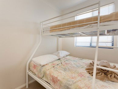 Sunset Beach Holiday Park - Mackay Tourism 3