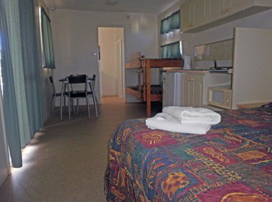 Sunset Beach Holiday Park - Mackay Tourism 5