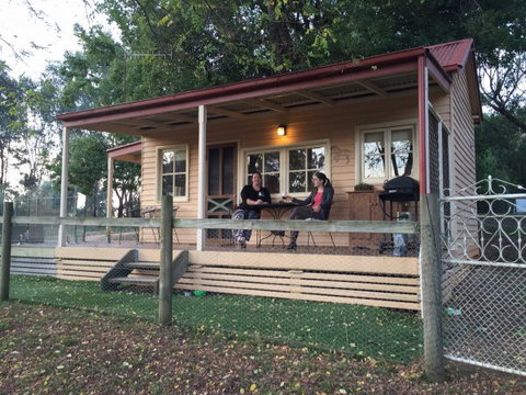 Baranduda Homestead B&B Cottages - Mackay Tourism 4