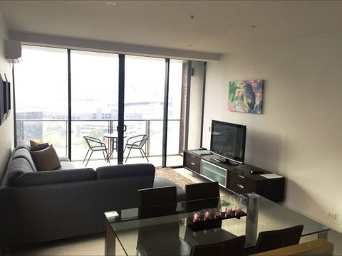 Harbour Escape Apartments Docklands - Mackay Tourism 2