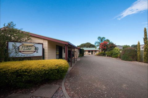 Ficifolia Lodge Kangaroo Island - Mackay Tourism 1