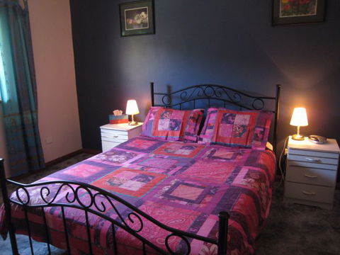 Kingfisher Lodge Edithburgh - Mackay Tourism 1