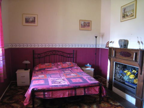 Kingfisher Lodge Edithburgh - Mackay Tourism 2