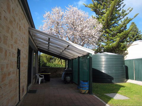 Kingfisher Lodge Edithburgh - Mackay Tourism 8