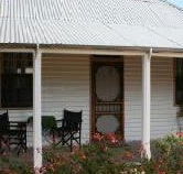 Davidson Cottage on Petticoat Lane - Mackay Tourism