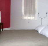 Between the Valleys Bed and Breakfast - Mackay Tourism