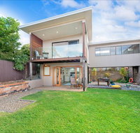 Akama Vista - Couple's retreat - Mackay Tourism