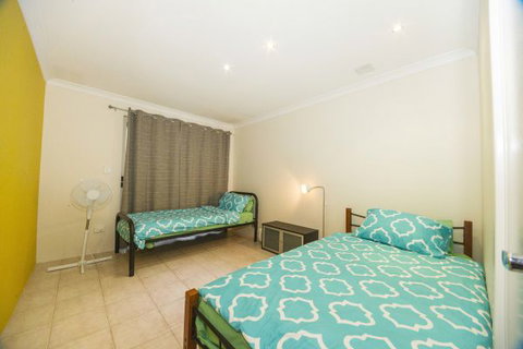 Alpha Homestay - Mackay Tourism 3